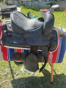 Toddler western saddle