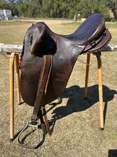 Load image into Gallery viewer, 16” syd hill stock saddle