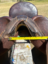 Load image into Gallery viewer, 16” syd hill stock saddle